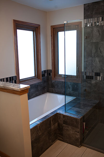  Bathroom  Remodel  in Wichita ks Soaker tub  and walk  in 